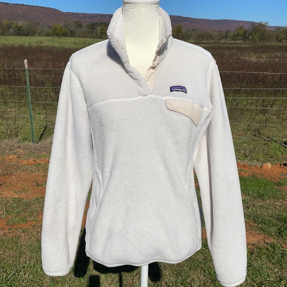Patagonia Off-White Fleece Pullover